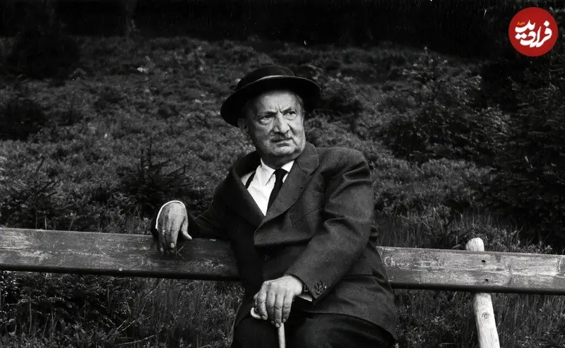 Heidegger-bench-done