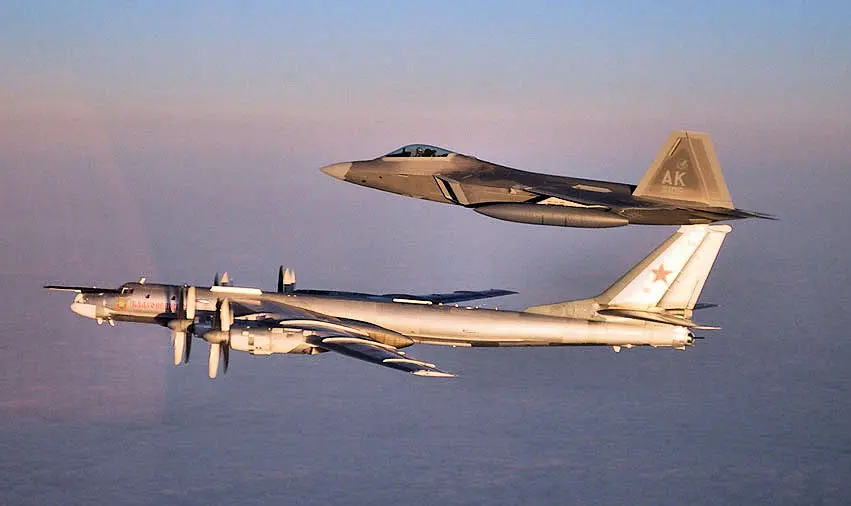 3d_Wing_F-22_intercept_TU-95_Bear