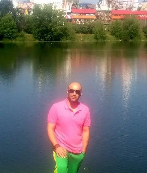 محسن تنابنده