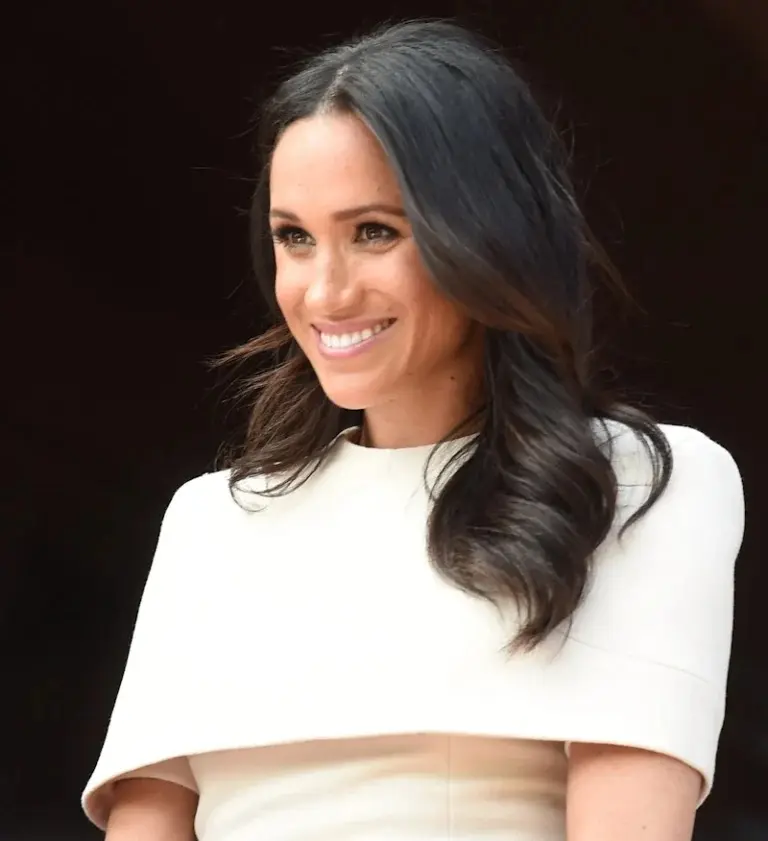 meghan-markle-dress-768x841_11zon