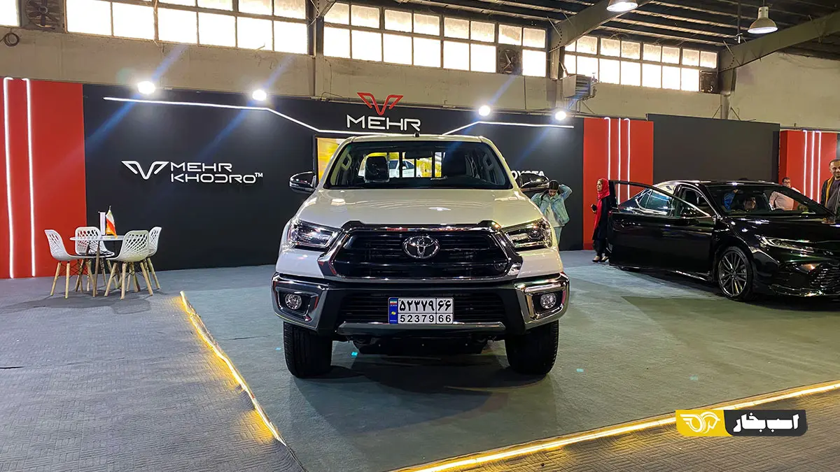 toyota-hilux-2.7L-SR5-1