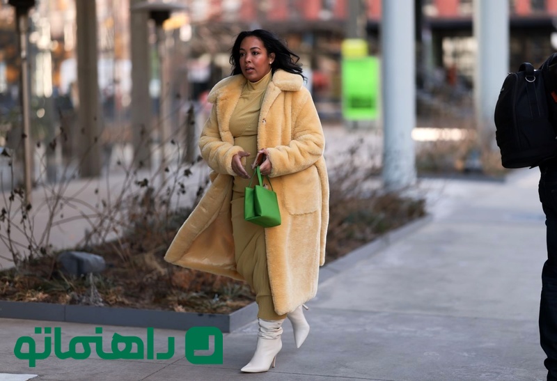 اشتباه هشتم استایل زمستان ؛ پوشیدن لباس با رنگ های حجیم