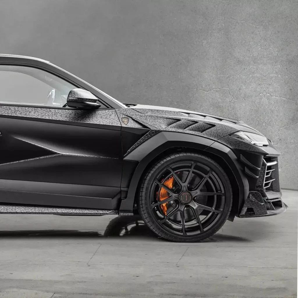 Mansory-Lamborghini-Urus-5-1024x1024-1_11zon