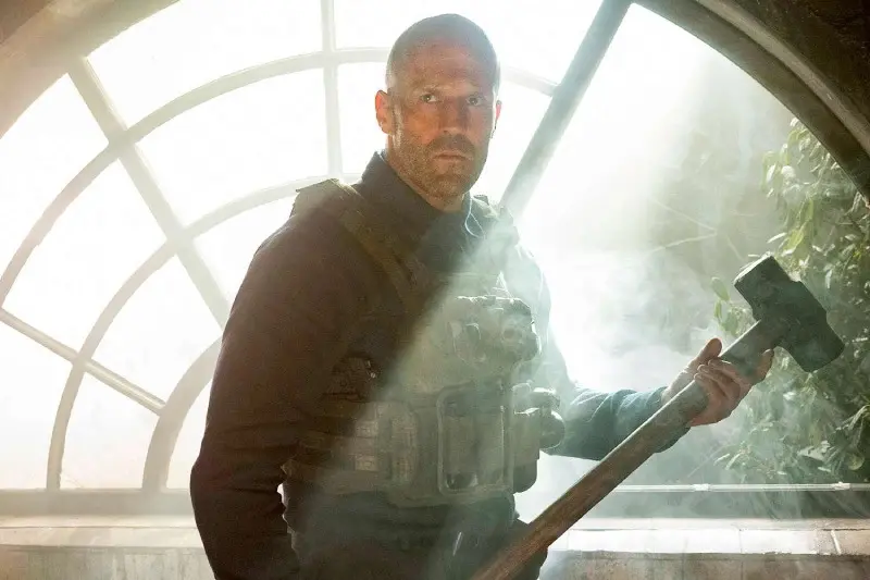 a-working-man-jason-statham-2_11zon