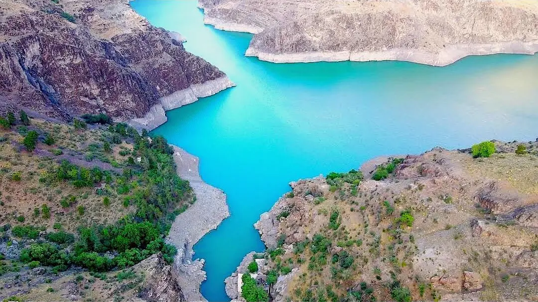 سد امیرکبیر