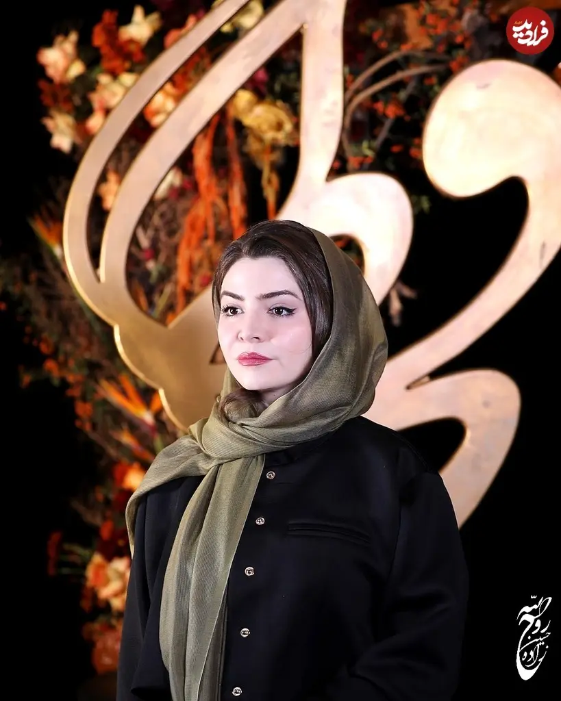 rouhollah_hz_artworks_1732431681_3508213677762678298_7182839657