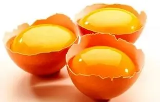 آیا مصرف زرده تخم مرغ در کهنسالی مضر است؟ 