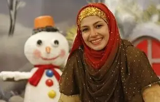 واکنش جالب دانشجویان به حضور خاله شادونه در دانشگاه! + ویدئو
