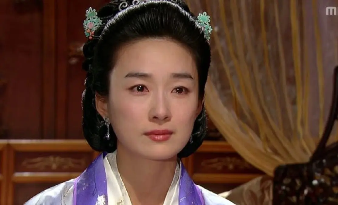  (عکس) تغییر چهره تازه «بانو یوها مادر جومونگ» بعد 18 سال در 52 سالگی 