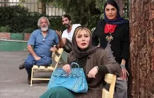  «امیر جعفری، آزاده، ساعد، نیوشا و هادی کاظمی» در پشت صحنه فیلم پول و پارتی؛ سال 1402 + تصویر