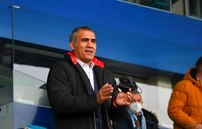 عقاب آسیا ۵۹ ساله شد؛ سورپرایز اسطوره در آمریکا