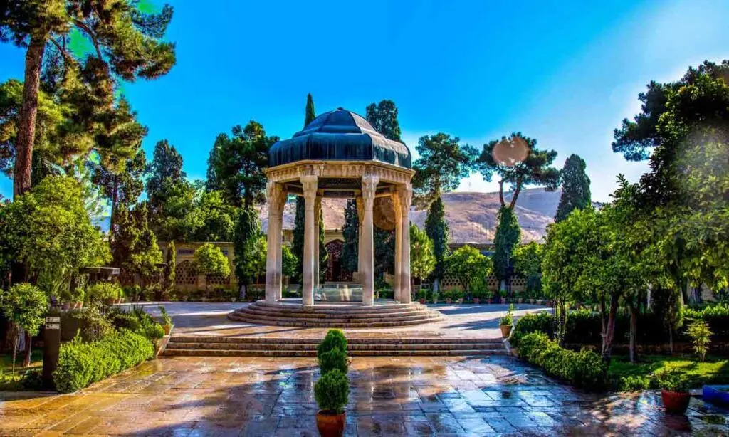 فال حافظ امروز شنبه 15 آذرماه 1404