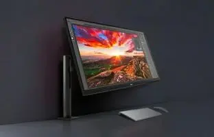 مانیتور حرفه‌ای ال‌جی با طراحی ارگونومیک و شارژ سریع معرفی شد