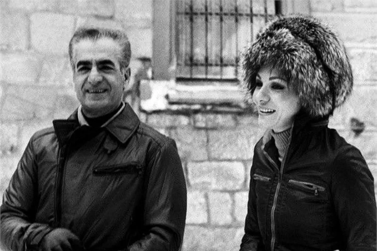 عکس قدیمی: تفریح محمدرضا شاه و فرح در ملبورن استرالیا در سال 53