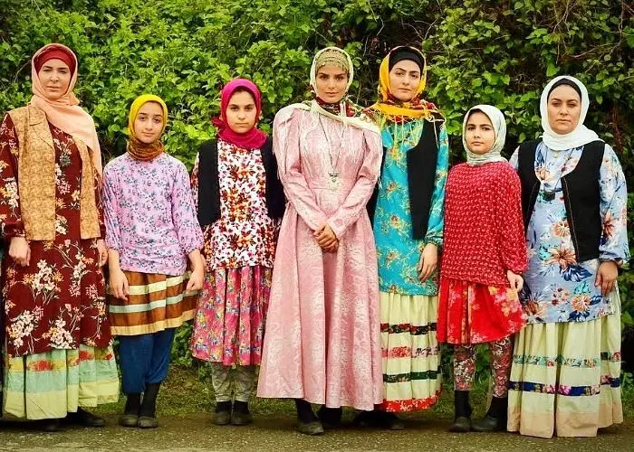  «انیس، سوجان، فرانک، سهراب و طلا» بازیگران سریال «سوجان» در اکران یک فیلم + عکس