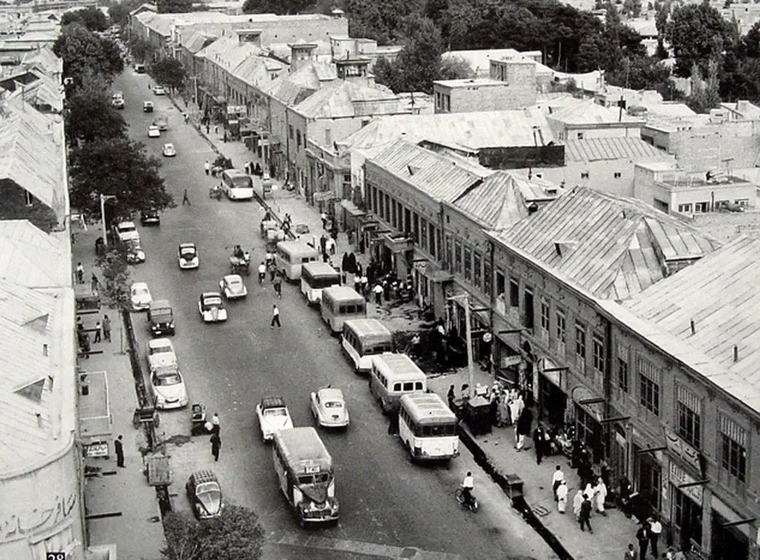  (عکس) سفر به تهران قدیم؛ جذاب ترین خودروی تهران 90 سال پیش! 