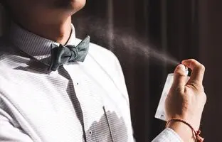 5 عطر خنک مردانه برتر برای روزهای گرم تابستان: تازه، شیک و پرانرژی