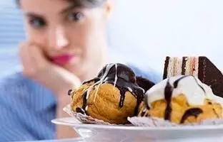  آیا خوردن شیرینی‌جات بعد از غذا به هضم کمک می‌کند؟