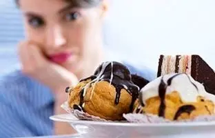  آیا خوردن شیرینی‌جات بعد از غذا به هضم کمک می‌کند؟