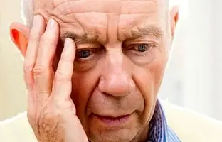 آلزایمر از پدر به ارث می‌رسد یا مادر؟