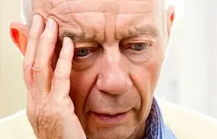 آلزایمر از پدر به ارث می‌رسد یا مادر؟