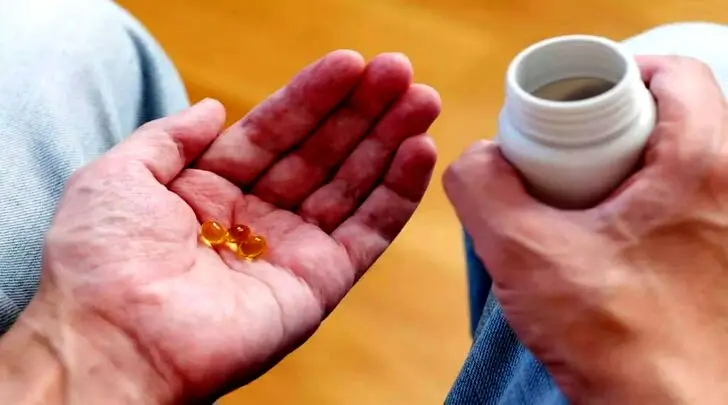 کاهش سن بیولوژیکی با مصرف روزانه ویتامین D3؛ چند سال جوان‌تر می‌شویم؟