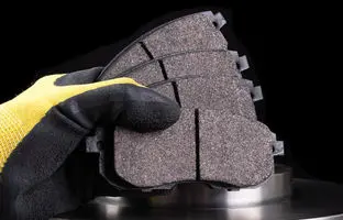 همه چیز در مورد لنت ترمز / چه وقت باید لنت ترمز را تعویض کرد؟