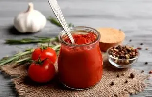طریقه نگهداری رب خانگی در فریزر برای مدت طولانی ؛ نگهداری رب در زیپ کیپ چگونه است؟