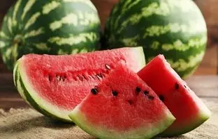 ترفندستان؛ اینجوری هندوانه قرمز و شیرین رو پیدا کن