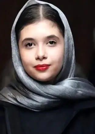  توضیحات نفس بازغی درباره بادیگاردهایش 