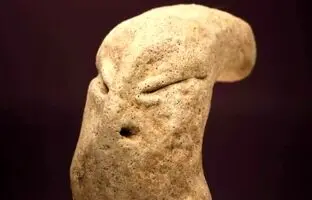 مجسمه «انسان مارنما» متعلق به ۷۵۰۰ سال پیش