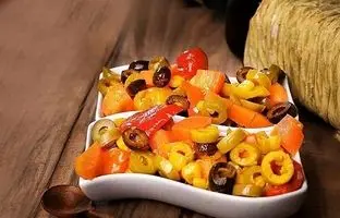 ترشی یا شوری ، کدام برای بدن مفیدتر است؟