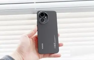 آنر ۴۰۰ و ۴۰۰ پرو با دوربین فوق العاده 200 مگاپیکسلی معرفی شدند