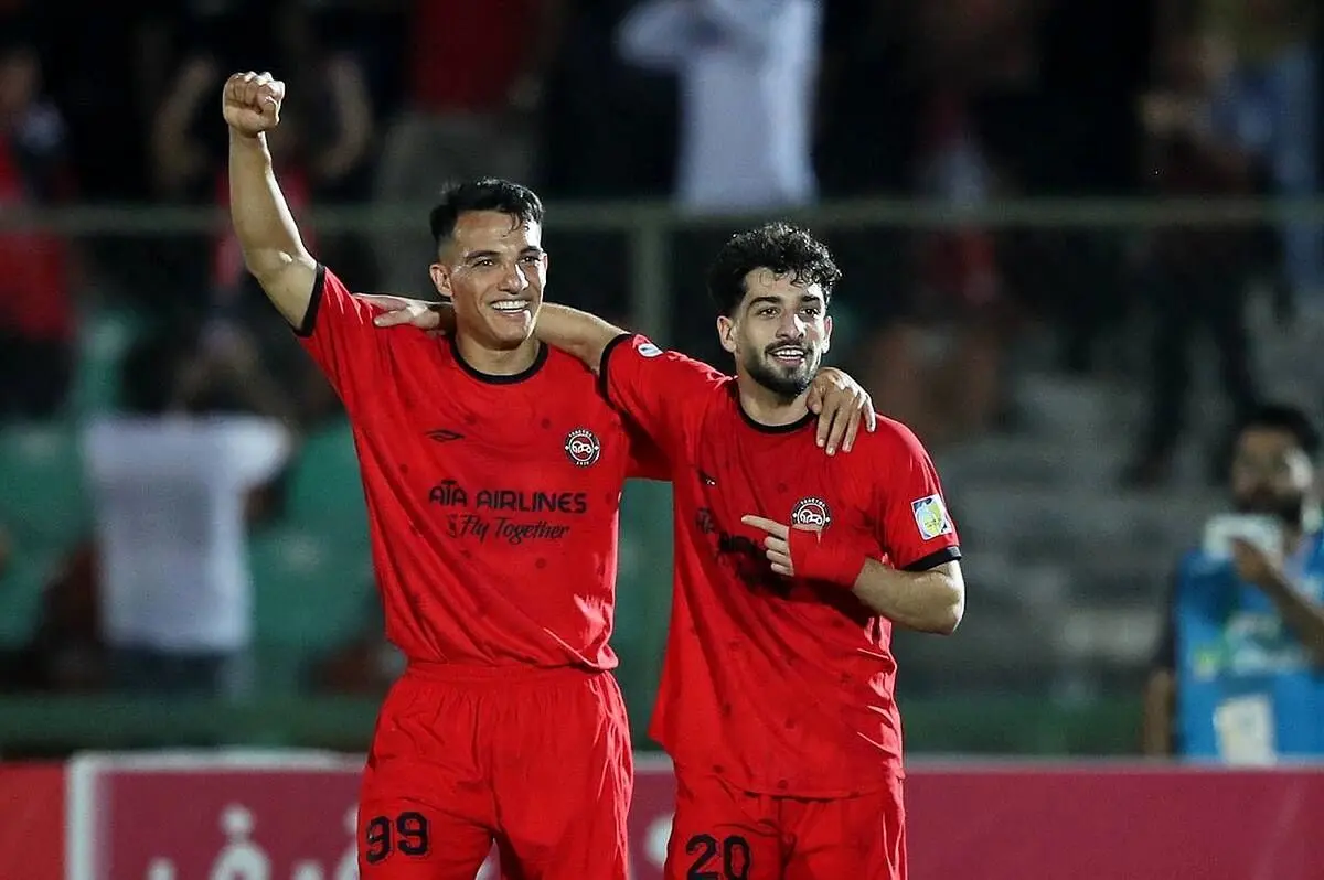  عجیب‌ ترین و احساسی‌ ترین شادی گل فوتبال ایران توسط مهاجم تراکتور + عکس