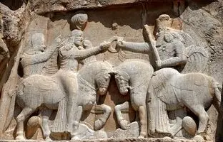سفر به محل زندگی اردشیر بابکان در فیروزآباد؛ کاخ اولین پادشاه ساسانی