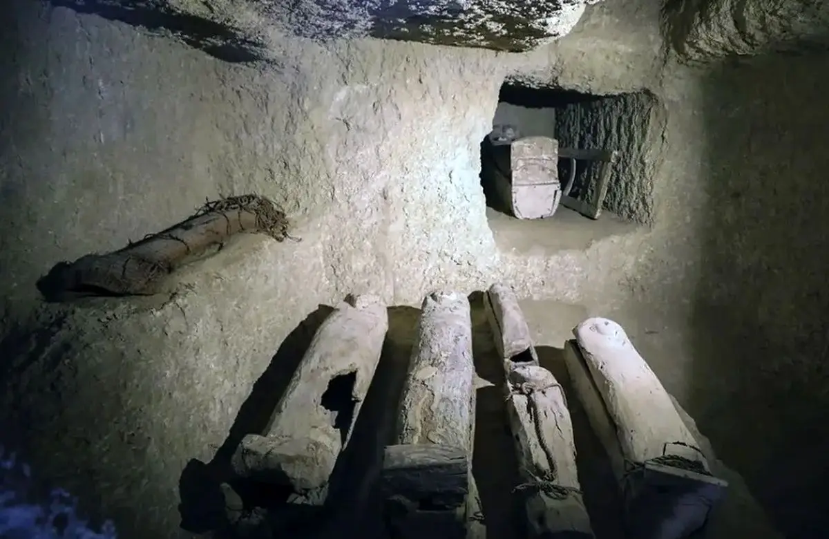 
کشف گور‌های باستانی در معبد «ملکه حتشپسوت»
