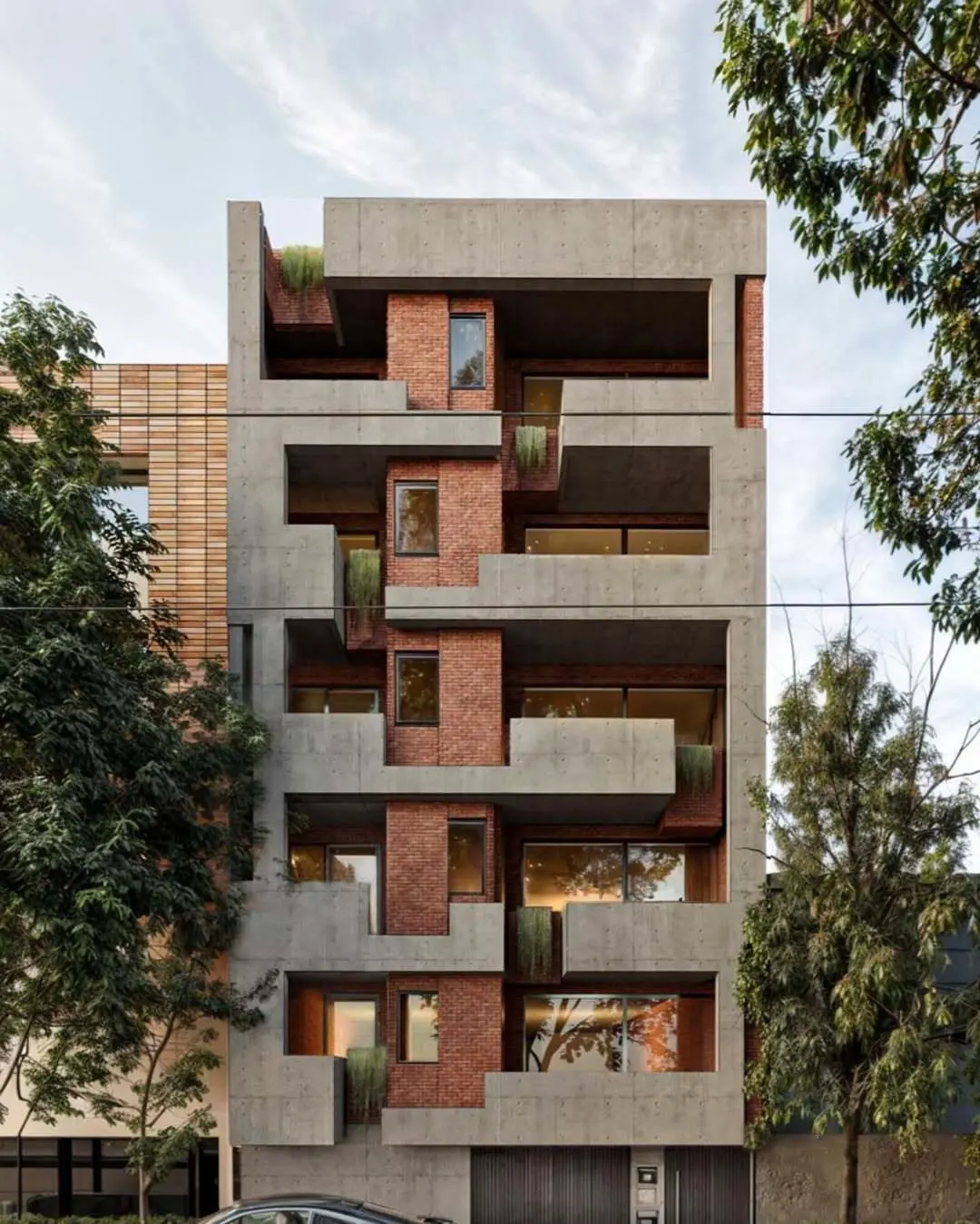 مراحل طراحی یک نمای متفاوت؛ پیوند زیبای بتن و آجر + ویدئو