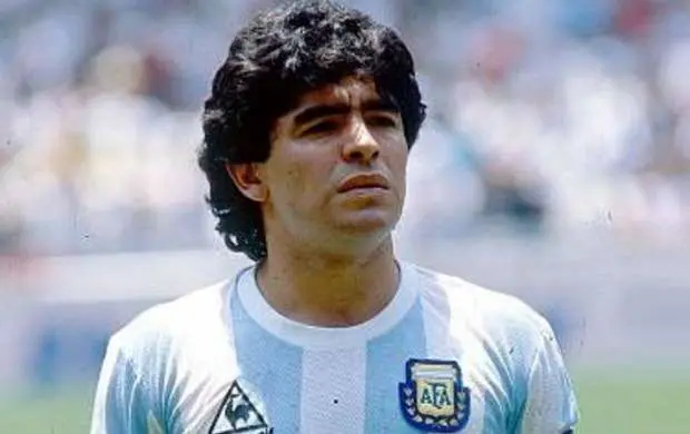 تنها بازیکن ایرانی که مارادونا را شکست داد!