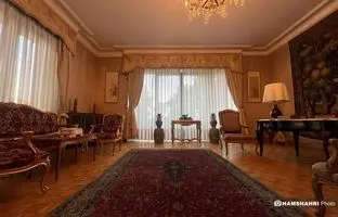 اتاق کار فرح دیبا به روی مردم باز شد + تصاویر