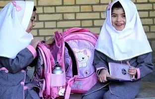 کوله پشتی عامل آسیب ستون فقرات و کمردرد در کودکان
