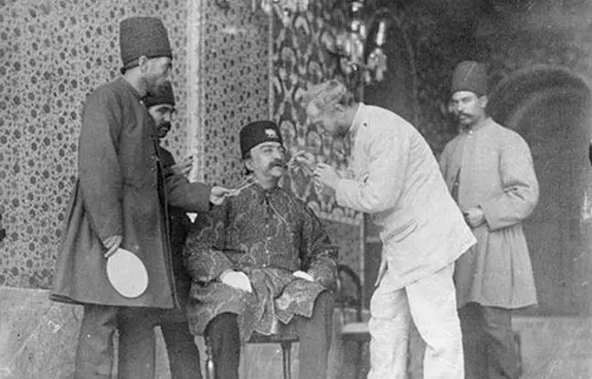 دندان‌کشی و دندان‌پزشکی در تاریخ ایران؛ از دلاک‌ها تا دندان‌پزشکی مدرن 