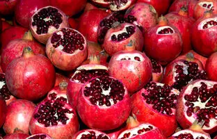 بهترین انتخاب‌ها برای تغذیه سالم در شب یلدا