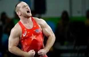 رسوایی قهرمان آمریکایی؛ کایل اسنایدر بازداشت شد