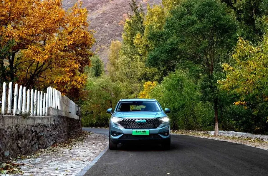 راهنمای خرید خودرو؛ نخستین شرایط فروش هاوال H6 هیبریدی در سال جدید منتشر شد [فروردین 1404]