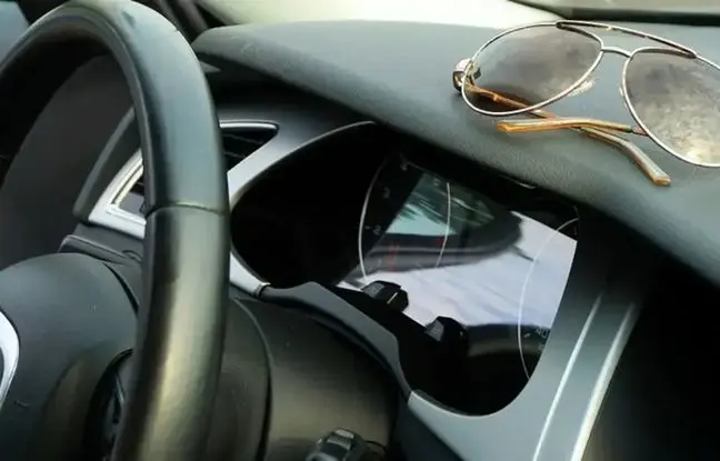 این وسایل خطرناک را هرگز داخل ماشین نگذارید + ویدئو