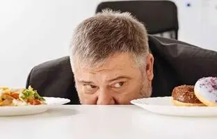 ماده غذایی موثر برای از بین بردن چربی‌ها شکم