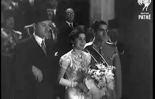 فیلمی از مراسم عروسی محمدرضا پهلوی و فوزیه در تهران؛ سال 1318 + ویدئو