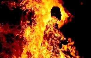 کارگر هفت‌تپه خودش را به آتش کشید

