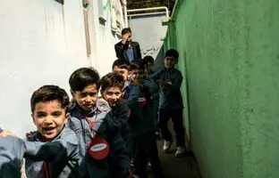 
شادی بچه‌ها در مدرسه بابل هیچ مشکلی ندارد