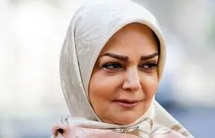  سلفی عاشقانه الهه رضایی مجری دهه شصتی 